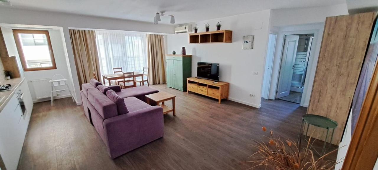 C&Y Zev Apartments Mamaia Eksteriør bilde