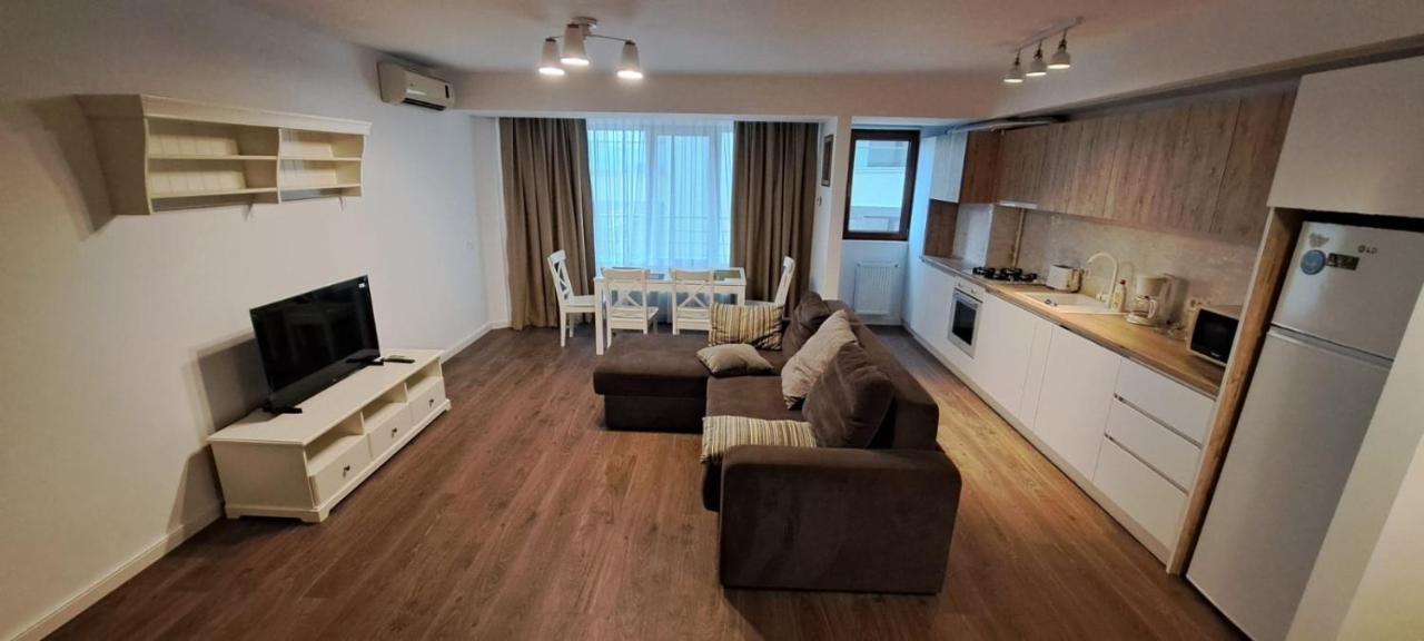 C&Y Zev Apartments Mamaia Eksteriør bilde