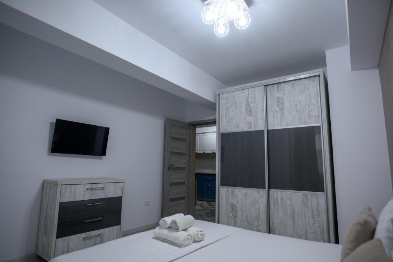 C&Y Zev Apartments Mamaia Eksteriør bilde