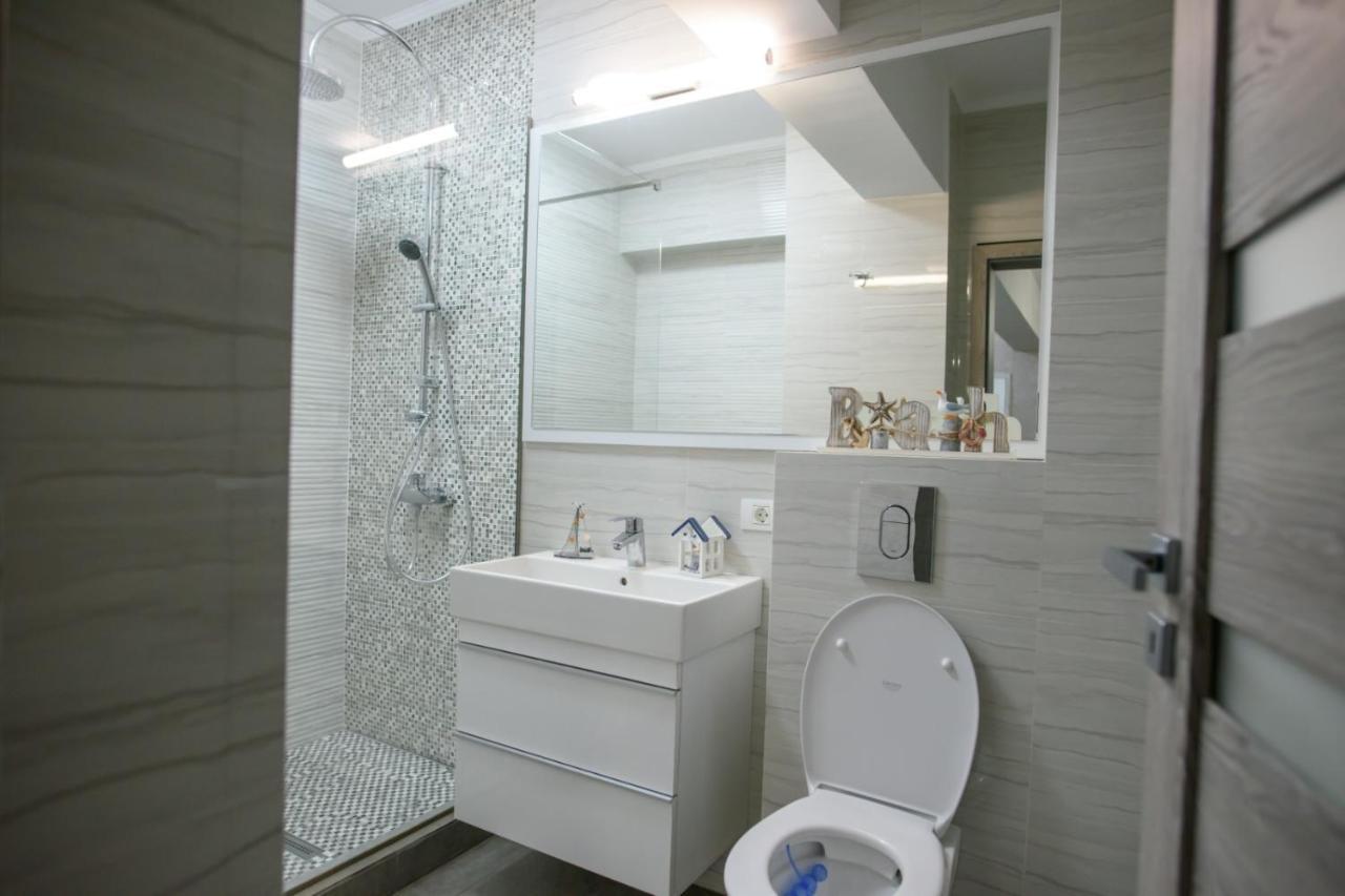 C&Y Zev Apartments Mamaia Eksteriør bilde