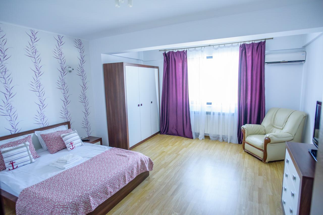 C&Y Zev Apartments Mamaia Eksteriør bilde