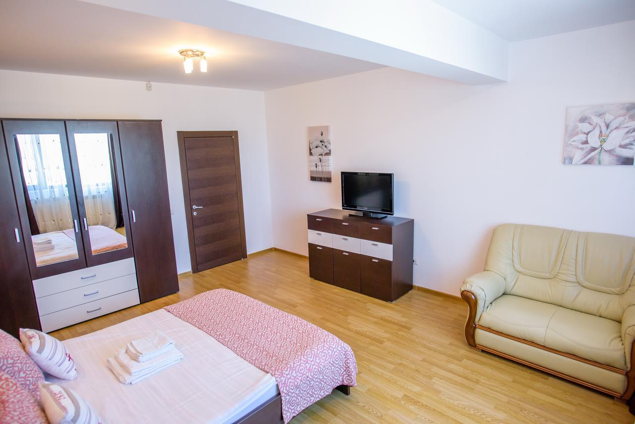 C&Y Zev Apartments Mamaia Eksteriør bilde