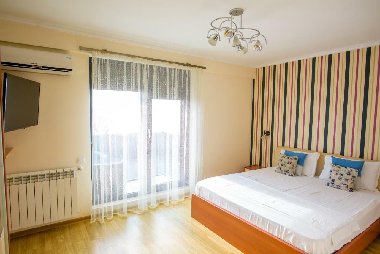 C&Y Zev Apartments Mamaia Eksteriør bilde